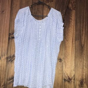 Womens Blue and White Shirt